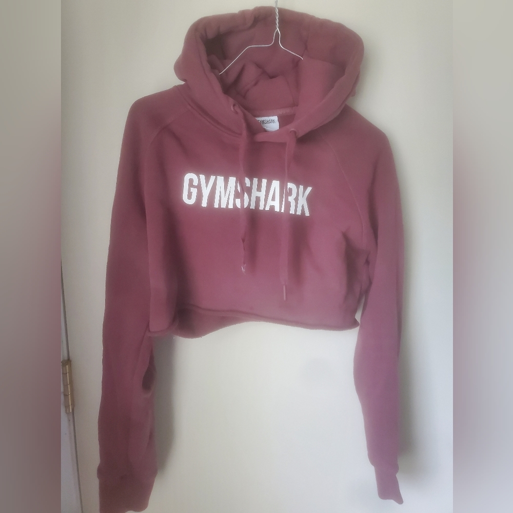 Cropped gymshark sweatshirt